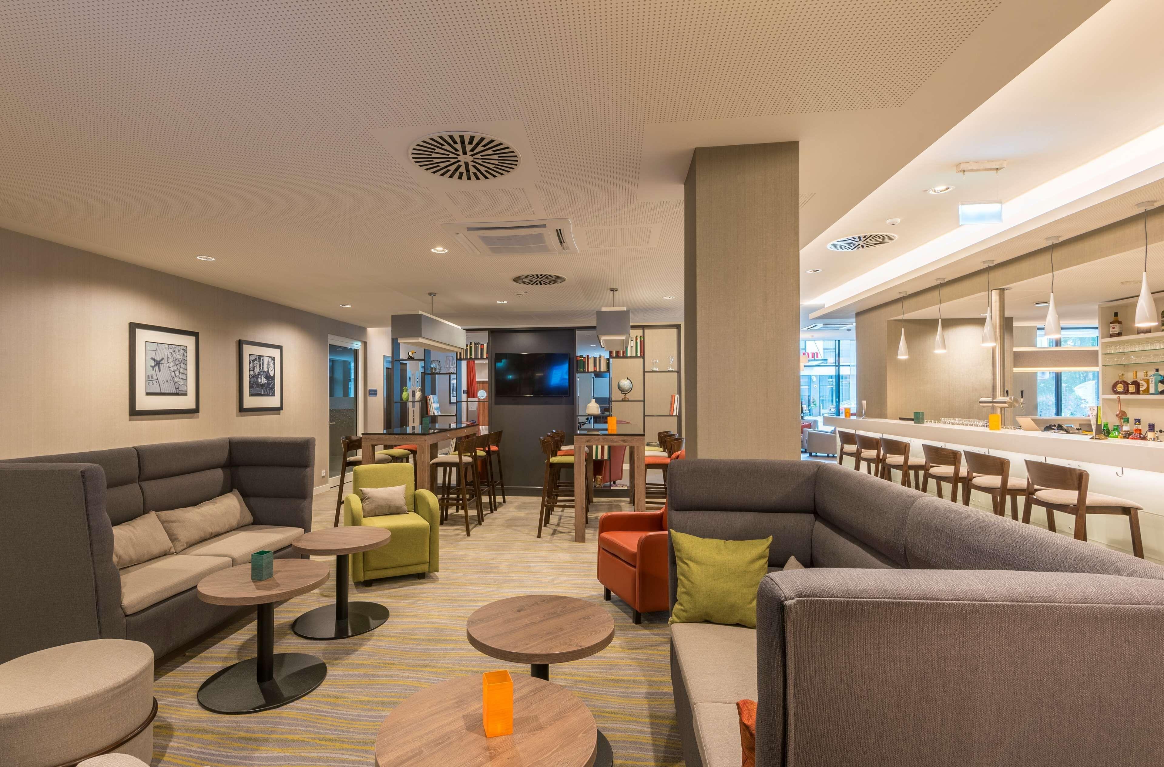 Hampton By Hilton Munich City West — Photos 3